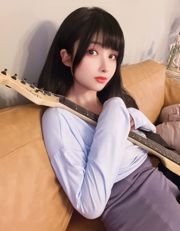 [Net Red COSER Photo] COS Welfare rioko Ryoko - Gonna con lacci Guitar Sister