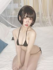 [COS Welfare] Taro Yuan Yuko SJ_ - селфи в бикини