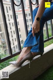 La Ma Jun Jun "Krótkie jedwabne spodnie w kształcie dzwonu La Ma" [异 思 趣向 IESS] 丝 享 家 236