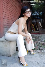 Model Karuru "Street Show of Fashion Foot Experts" [丽柜LiGui] Silk Foot Photo Picture