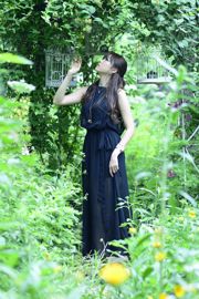 Lee Eun Hye "Schwarzes elegantes langes Kleid" [Koreanische Schönheit]